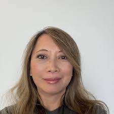 Annie Kaiser's Instagram, Twitter & Facebook