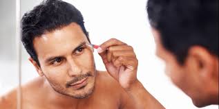 Place a cloth strip over the wax for several seconds and then pull it off. How To Trim Your Eyebrows Brow Trimmers And Scissors For Men