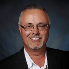 Julie Beas's Instagram, Twitter & Facebook