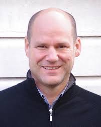 Edward Allison's Instagram, Twitter & Facebook