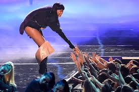 Image result for rihanna vma 2016