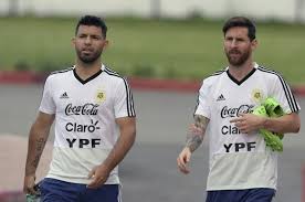 Sergio aguero interviews leo messi. Messi And Aguero In Argentina Copa America Squad
