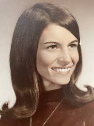 Patricia Hobbs's Instagram, Twitter & Facebook