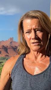 I was honored again to be asked to assist Paradox Sports at the Ouray Ice  Park last weekend. For those who are not familiar with Paradox, it was  founded in 2007 by