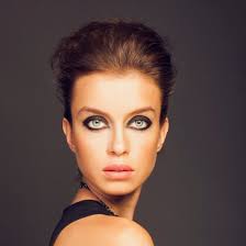 Vyčarujte si elegantný alebo punkový účes. Sluzby Jana Jandova