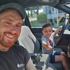 Dustin Endicott's Instagram, Twitter & Facebook