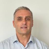 Daniel Roff's Instagram, Twitter & Facebook