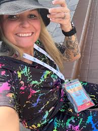 Help me grow ❤️ Just got monetized and boy am I excited iv earned $4 and im  just getting started… Hi im Felicia I'm a whole vibe