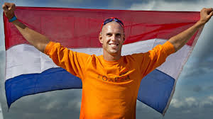 Check spelling or type a new query. Tweevoudig Olympisch Kampioen Van Rijsselberghe Beeindigt Surfcarriere Nos