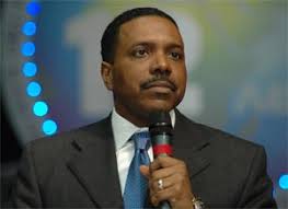 Dr. Creflo Dollar: Pastor Mac Hammond “Upper Midwest Faith Explosion”