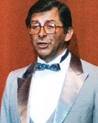 InSIdE: Panel's Top 10 Basses of All Time • Choose great repertoire • NAfME  falling in love with barbershop november/Decem