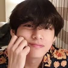 Lucia Rich (@LuciaRich17)