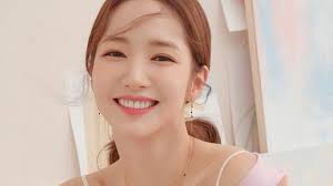 Park min young is a south korean actress under talent management agency namoo actors. Selain When The Weather Is Fine Ini Drama Park Min Young Yang Wajib Ditonton Showbiz Liputan6 Com
