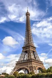In total there were 7,300 tonnes of metal used to make the structure although when other elements of the structure are taken into account the total moves nearer to 10,000 tonnes. Guide To Visiting The Eiffel Tower In Paris Independent Travel Cats