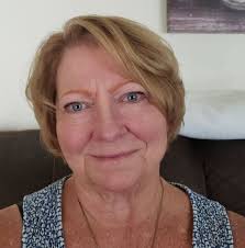 Are there family owned restaurants in Yorktown hiring servers?