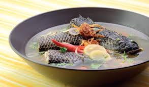 1/2 sudu teh lada hitam ditumbuk kasar. Sup Ikan Haruan Sedap