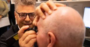 Craig Flinders's Instagram, Twitter & Facebook