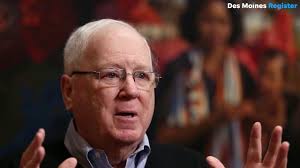 Iowans remember Robert Ray: Ray 'saved lives,' welcoming refugees to Iowa  and diversifying the state