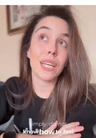 Diana Mar's Instagram, Twitter & Facebook