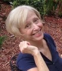 In loving memory of Linda Combs Smalley