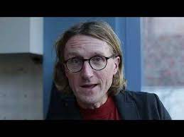 Ignaas devisch (1970) is a belgian professor of philosophy, medical philosophy and ethics at ghent university. Boektrailer Vuur Een Vergeten Vraagstuk Ignaas Devisch Youtube