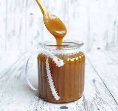 Heute Habe Ich Eine Sundige Kostlichkeit Fur Euch Bei Der Ihr Euch Zuruckhalten Musst Nicht Immer Wieder Mal Gesalzener Karamell Nutella Desserts Karamelsosse