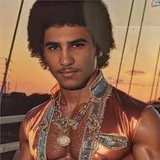 DC Man Says He No Longer Has To Look Over His Shoulder And Can Safely Walk  The Streets With His Chains On After Trump Took Control Of The City!  Thoughts??