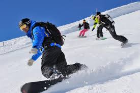 <img src="image.png" alt="snowboarding">