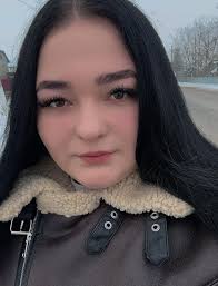 Reel by Alina Trach (@alina__trach) · April 16, 2024