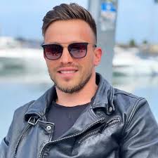 Andrei Anghel ♏️ (@andrei.anghel_) · Bucharest