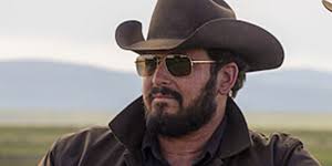 Yellowstone' Star Cole Hauser Is Unrecognizable in His Wife's Birthday  Tribute to Their Son