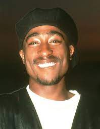 Zayn Malik Joins Tupac And More In Elite Club Of Dudes With Nose Piercings Tupac Pictures Tupac Tupac Wallpaper