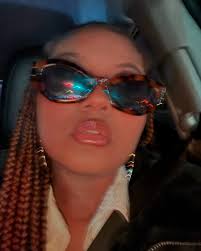 GRWM for the Della's White Elephant Party!🤍 Party content coming soon👀  #influencer #microinfluencer #whiteelephant #grwm #gdwm #fashion #beauty  #hair #jewelry #christmas #holiday #holidayseason #christmasparty  #fragrance #makeup