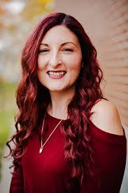 Miranda Gale's Instagram, Twitter & Facebook