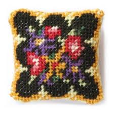 Berlin Woolwork Dollhouse Needlepoint Cushion Kit