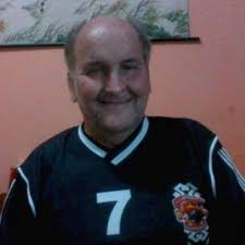 Sebuah Percakapan di Telepon dengan Paul Cumming