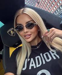 Cubanos Comercio revolico suriname.