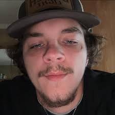 7'1 center and 6'2-6'3 guards seeking pro am team