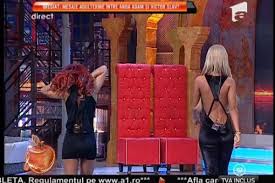 Loredana chivu piercing la pizdulină. InformaÈ›ii Despre Loredana Chivu Pagina 16