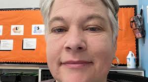 Bobbie Huntsinger's Instagram, Twitter & Facebook