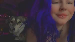 Hi I'm Glenn Fanny Blair DM and follow me. Im looking for friends here 😉