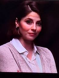 Regina and her sister don fire back to her co ex wife. I tell una say this  November is too long, make sure u are not out data. moral lesson: I fit