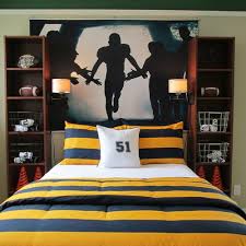 Teenager Boys Bedroom Ideas Pictures Remodel And Decor Tween Boy Bedroom Boy Bedroom Design Boys Football Room