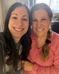 Happy Mother's Day, everyone! I'm so incredibly lucky to have such a great  one ❤️❤️