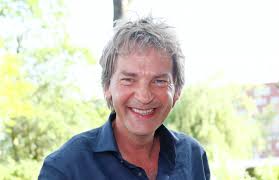 Na vijftien jaar stopt matthijs van nieuwkerk met dwdd. Geweldig Babynieuws Voor Matthijs Van Nieuwkerk