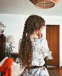Pin De Lea S Em Curly Hair Cabelo Penteados Estilosos Penteados Criativos