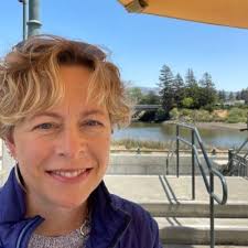 Raquel Nelson (@rrln68)