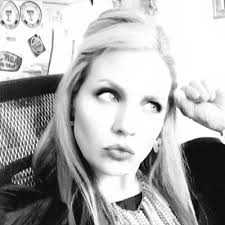 Lacey Nobles (@LBKPIOLacey)