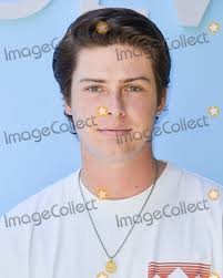 Blake Gray Pictures and Photos