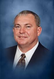 Wade Robbins's Instagram, Twitter & Facebook